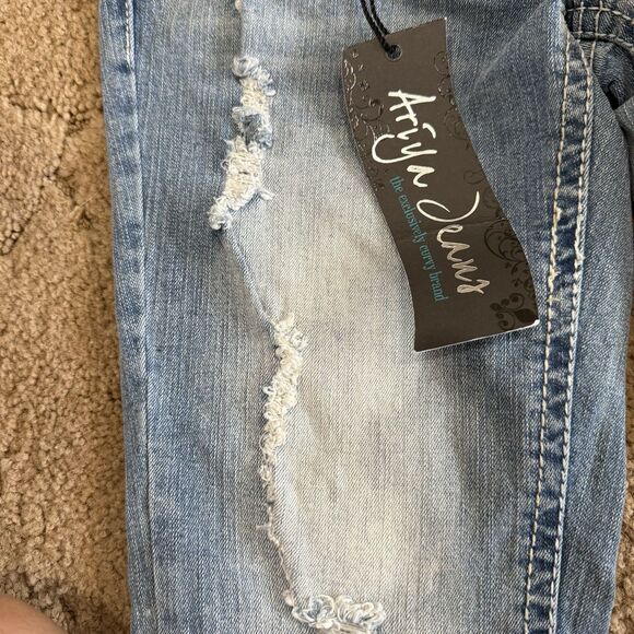 Ariya Jeans Womens 7 Short/Flare Flap Pockets Exclusively Curvy Denim NWT Grunge - Picture 9 of 13